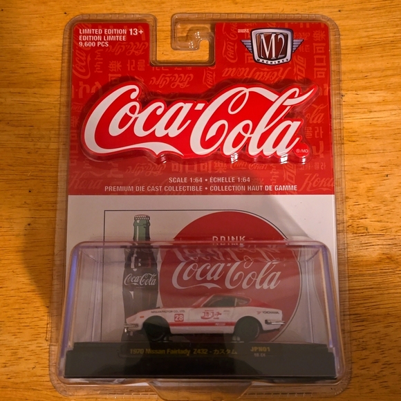 M2 Machines Coca Cola 1970 Nissan Fairlady Z432 - LIMITED EDITION - Picture 4 of 8